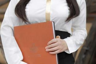 模范学院 – 柒喜小baby：丝袜精选，让你不小心偷瞄的那种！