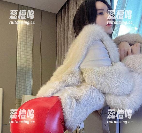 微密圈 - 一探究竟！水蜜桃米米的美图更新，5.18嘉宾竟然这样出圈！
