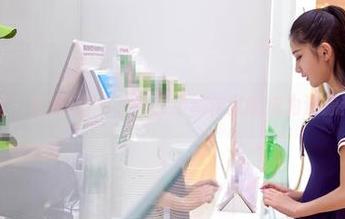 爱丝 – 和服+若兮，一点小动作就能成为资源热谈