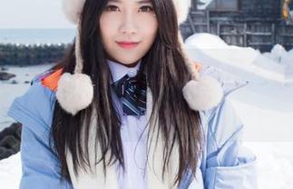 爱蜜社 – 黄歆苑的女孩在哪里？等我打开图包瞧瞧！