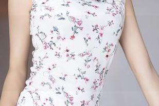 秀人网 – 哦，看！丹妮Danny化身修女，竟然光着膀子拍美图，照片果然高能啊！