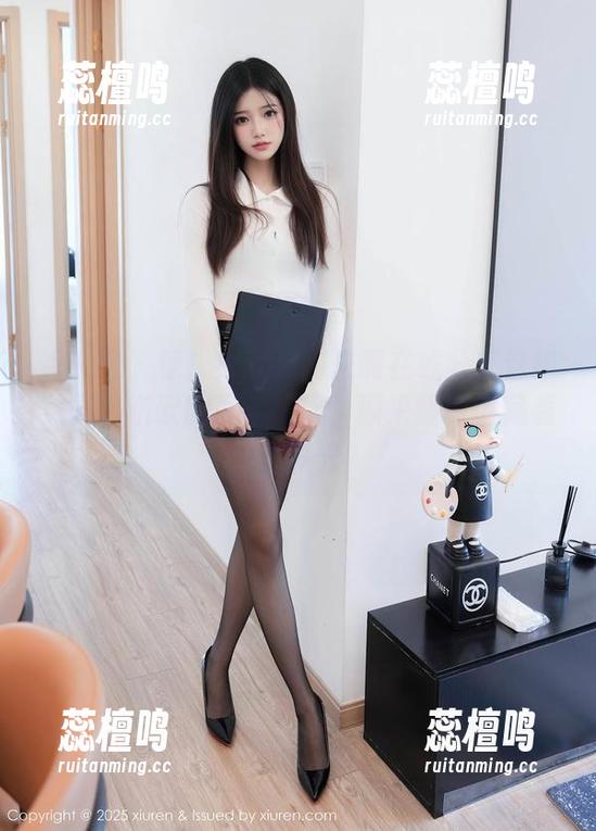 秀人网 - 惊！！就是阿朱啊在线分享这组美图，东欧的百年朝凤，原来静谧中藏着那么多光？