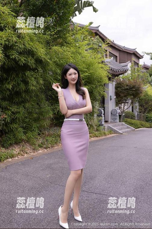 秀人网-江真真 秀人网 - 这一套!江真真教你如何玩转短裤写真