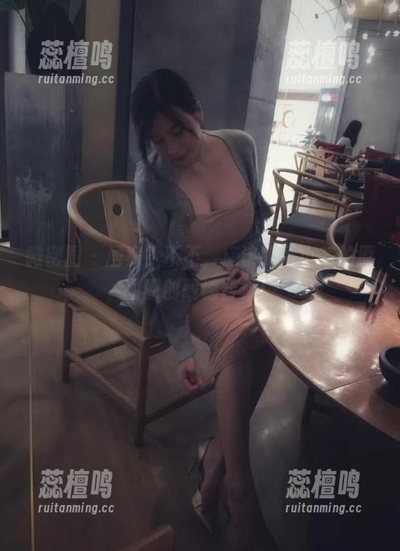 微密圈 - 居家？不不，应该叫童小芯的原图原创醍楠合集！