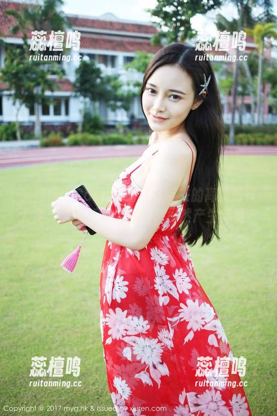 美媛馆 - Carina绮里嘉带来的高清眼镜大赏，佩戴后效果炸裂，竟然产生错觉？