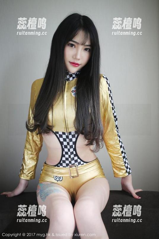 美媛馆 - 唐琪儿Beauty的美足，图包看个够，水嫩细腻的脚丫子，真别致。
