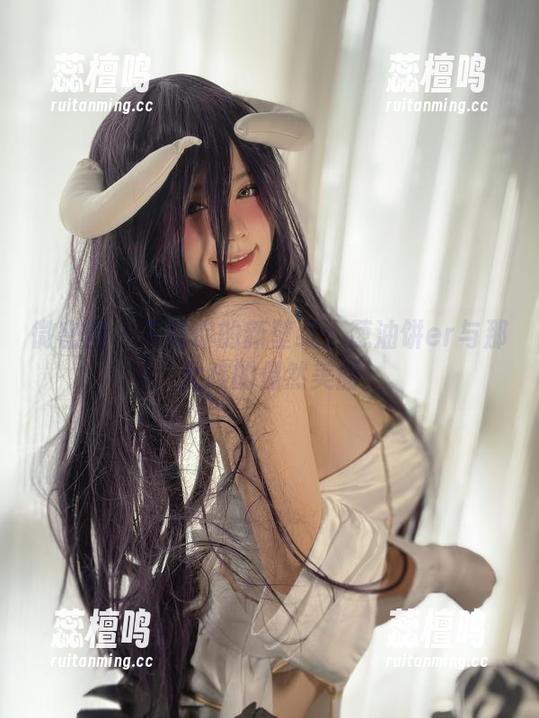 微密圈 - 下载你的新壁纸：葱油饼er与那女孩的偶然美丽