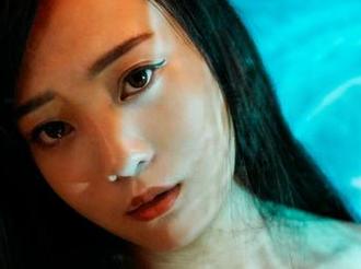 蜜桃社 – 这一秒，豆瓣酱的眼镜和高清画面，直接入口！