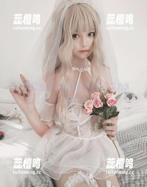 蜜汁猫裘 可爱的御姐风?蜜汁猫裘这次又发力了,图包不要太给力哦!