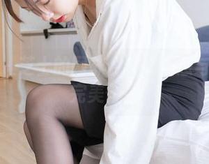 袜啵啵 – 芝士的网袜合集：性感与轻松的完美碰撞