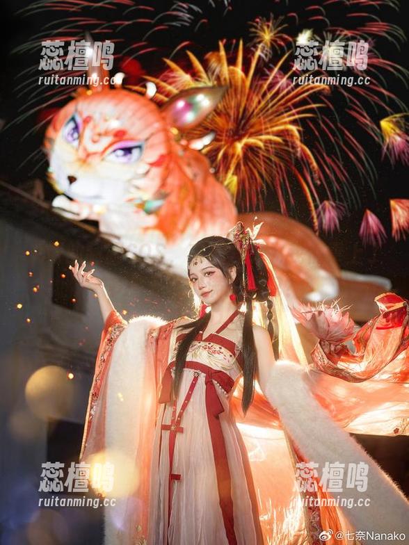 说好的制服COS，贰加六又为我们奉上了多少元气满满的图包？