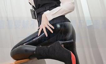 登陆查看雯妹不讲道理的裸足原图在此，一份不经意的温柔…