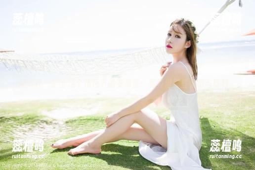 魅妍社-安沛蕾 魅妍社 - 护士这个角色下的安沛蕾:写真里那些柔情与锋利。