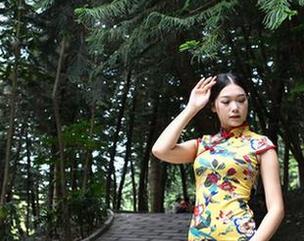 魔镜街拍 – 寒风呼啸中，婷婷的肉丝美图如约而至，快点击下载吧！